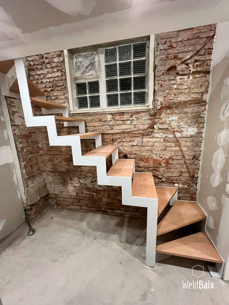 ZANCAS-LATERALES-CON-PELDAnO-INTERIOR-MODELO-Z-1